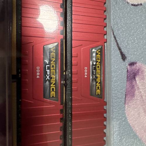 海盜船ddr4 2x8共16gb