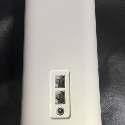 Huawei 華為 3HK 5G 路由器 (有鎖Sim只合3HK用戶，可用sosim)