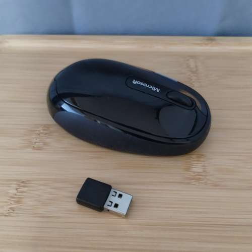 Microsoft Sculpt Comfort Mouse 無線舒適滑鼠