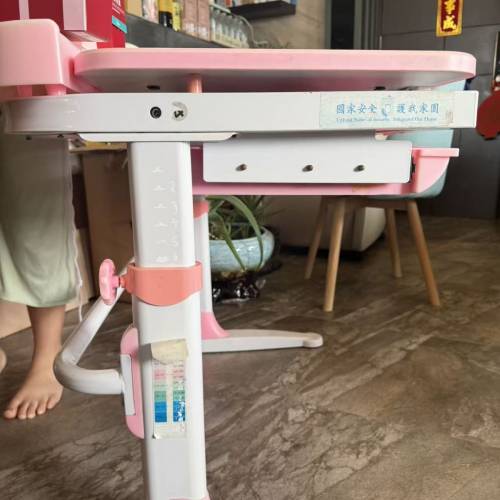 學生書桌