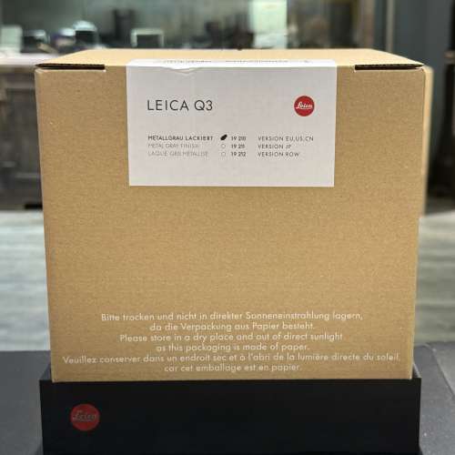 全新現貨 Leica Q3 全片幅定焦相機 - Metal Gray 金屬灰版 19210