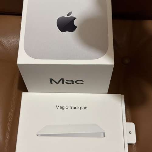 Apple M4 Mac mini 16GB RAM 256GB SSD + Magic Trackpad