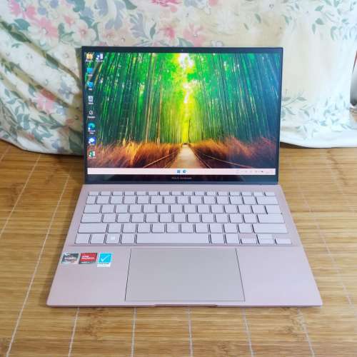 Asus ZenBook UM5302T