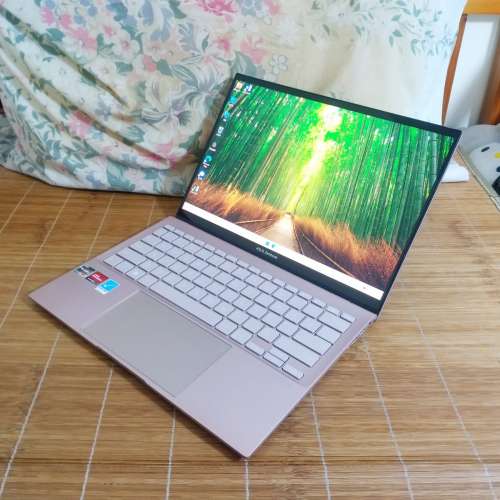 Asus ZenBook UM5302T
