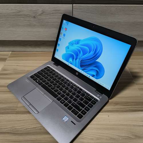 （new battery)HP 840 G3 laptop(14"FHD/i5 6th/8g ddr4/120gb ssd/office/charger)