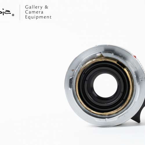 || Leica Summicron-M 35mm F2 - v2 / 6 Elements / Aperture Lever / Canada ||