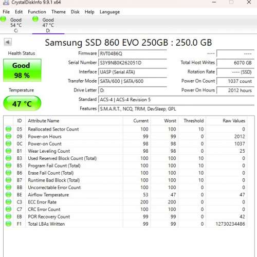 健康良好有圖Samsung SSD 860 EVO 250GB SATA III 2.5"
