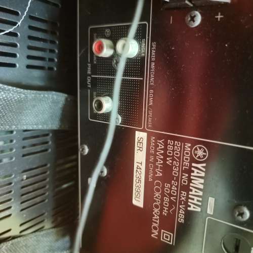 YAMAHA RX-V485 AV機平放