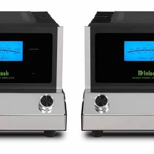 McIntosh MC830 Stereo Power Amplifiers (Pair)