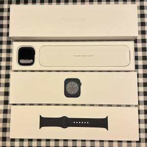 Apple Watch 8 45mm GPS版本 太空灰色 行貨 99%新 非常少用和新淨 錶面沒有花痕 操...