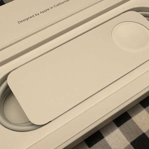 Apple Watch 8 45mm GPS版本 太空灰色 行貨 99%新 非常少用和新淨 錶面沒有花痕 操...