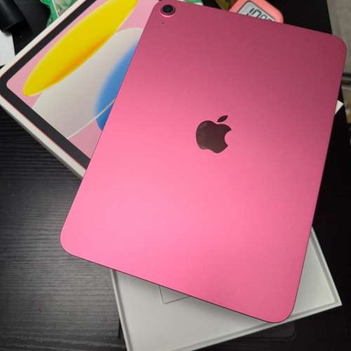 apple Ipad 11 a16 粉紅色 新機一樣，有保用到 20/8 有盒及火牛無線 $2900， 荃灣交收