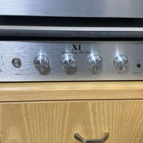 前後級擴音機