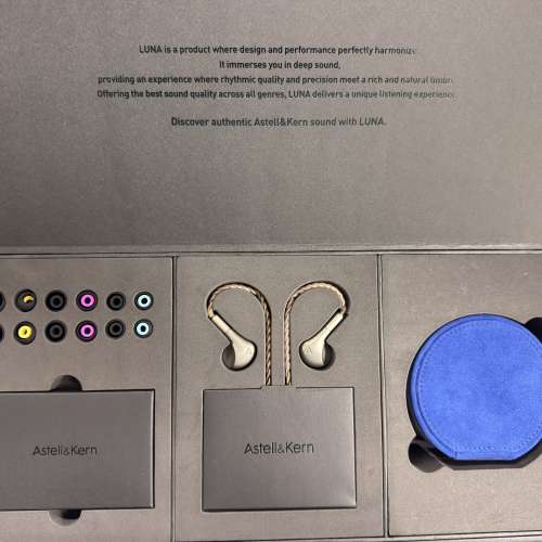 Astell&Kern LUNA 平板單元 耳機