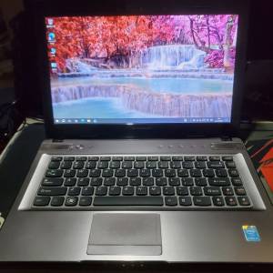 Lenovo Y470 14寸i5手提電腦 (留意描述)