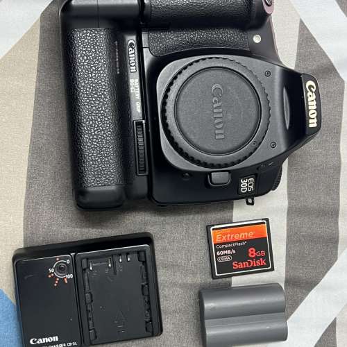 Canon EOS 30D 8G CF卡