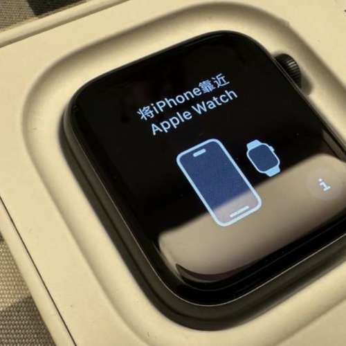 Apple Watch SE 2 44mm 鋼琴黑色 行貨 95%新 非常少用和新淨 操作和功能全正常 已更...