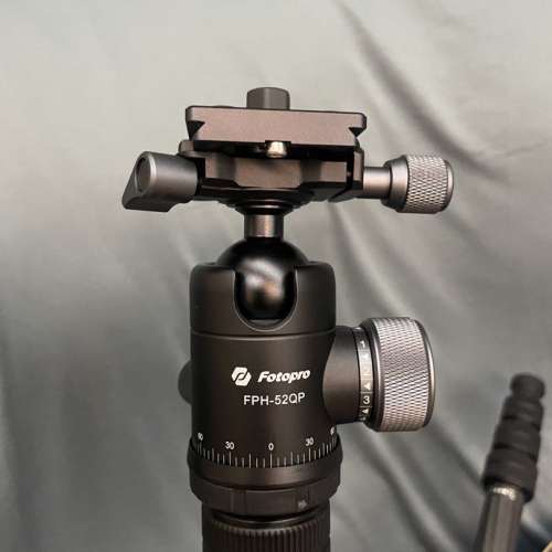 全新未使用攝影腳架 Fotopro X-go Plus E 2 Tripod Kit