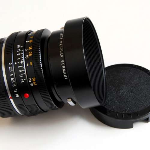 Leica 50mm f2 Summicron-R 3-cam West Germany with original hood  95% new