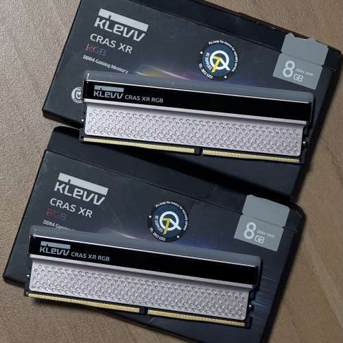 KLEVV CRAS XR RGB DDR4 3600 記憶體 8GB x 2 16GB 內存