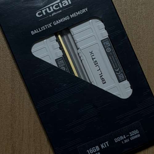 Crucial Ballistix 3200 MHz DDR4 DRAM 16GB (8GBx2) 記憶體 內存