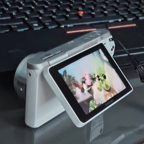 Samsung nx mini
