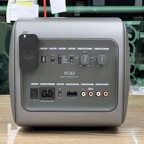 KEF KC62