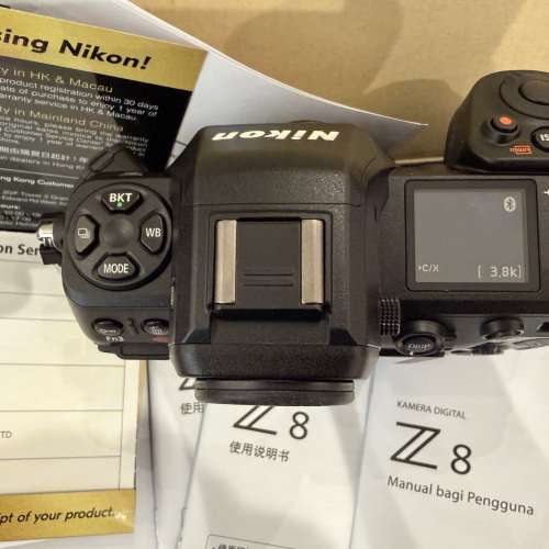 Nikon Z8 原裝行貨 還有保養 少用 99% 新淨 原裝配件未用過 原裝盒 有當時購買單據