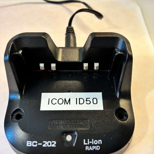 ICOM ID50 無線電對講機 Wakiie Talkie