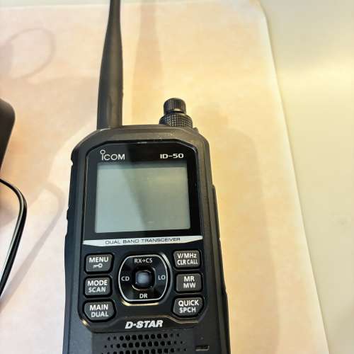 ICOM ID50 無線電對講機 Wakiie Talkie
