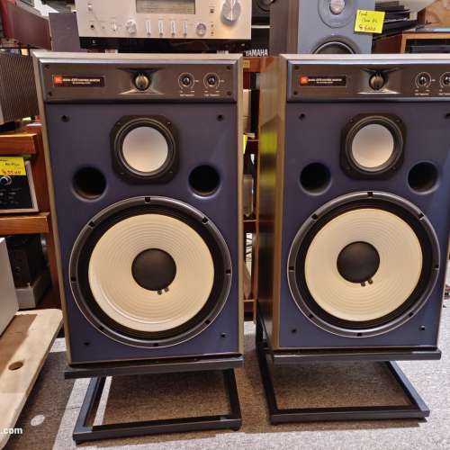 JBL 4319