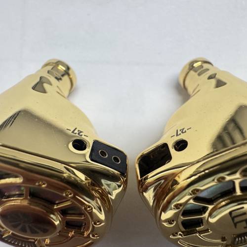 Jomo - Nautilus UIEM(1DD+1Planar+2BC+Brass shell) (Required Delivery: 1)