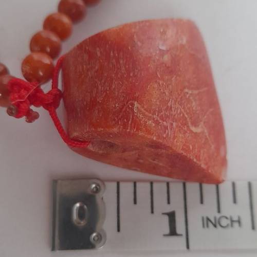 天然緬甸紅翡頸鏈6mm24寸.配上 海綿珊瑚sponge coral吊咀約1.5寸如照片款式獨特，數...