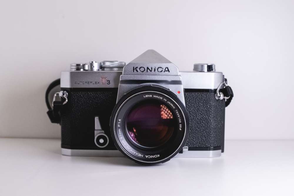 Konica Autoreflex T3 尖頂Hexanon AR 57mm f1.4 - 二手或全新菲林相機