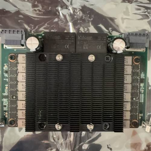 NVIDIA Tesla V100 SXM2 16GB 運算顯卡