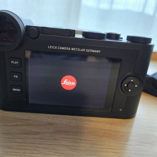 Leica CL digital camera