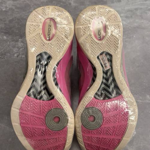 Nike Hyperdunk 2011 Think pink