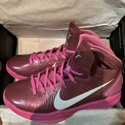 Nike Hyperdunk 2010 Think pink