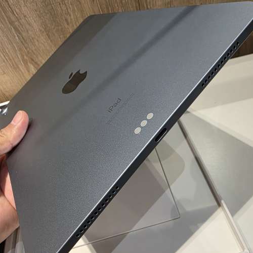 iPad Air 4 64gb,港行，所有原裝，所有功能正常!