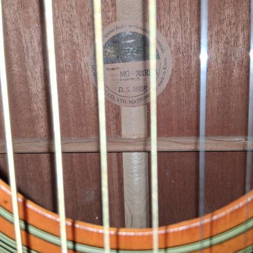 Morris guitar