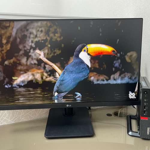 聯想迷你電腦Intel i3-7100T  8GB RAM 471GB SSD