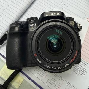 Panasonic 12-35/2.8 一代送GH3