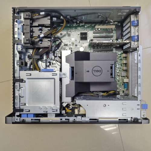 Dell Precision 5820