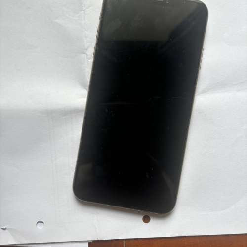 iPhone Max XS 爆背玻璃面