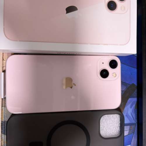港行IPHONE 13 128GB 粉紅色