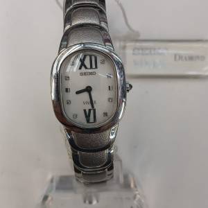 Vintage Seiko Vivace watch w/8 Genuine Diamonds