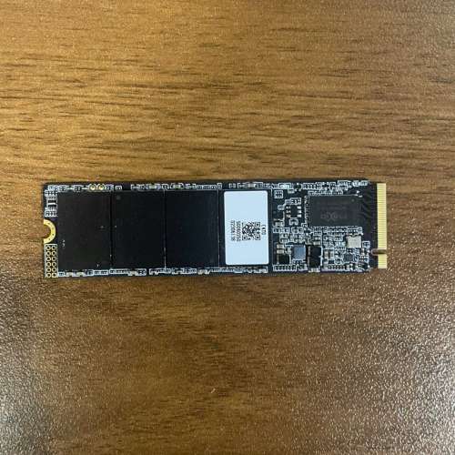 Netac - 4TB NV7000-t NVMe PCIe Gen4 x4 高速SSD 內置固態硬碟 薄散熱片設計 遊戲...