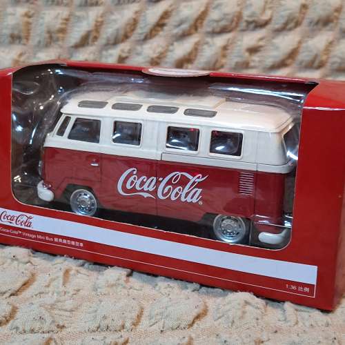 全新 1:36 Coca Cola Vintage Mini Bus 經典 Van 仔模型車一架