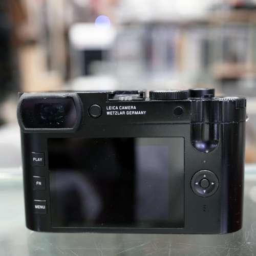 Leica Q2 Digital Camera