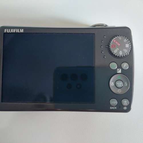 FUJIFILM FINEPIX F200EXR